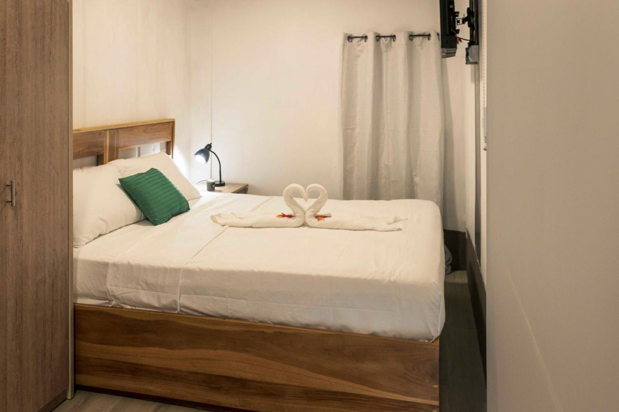 Emi'S Place Container Living Увита Екстериор снимка
