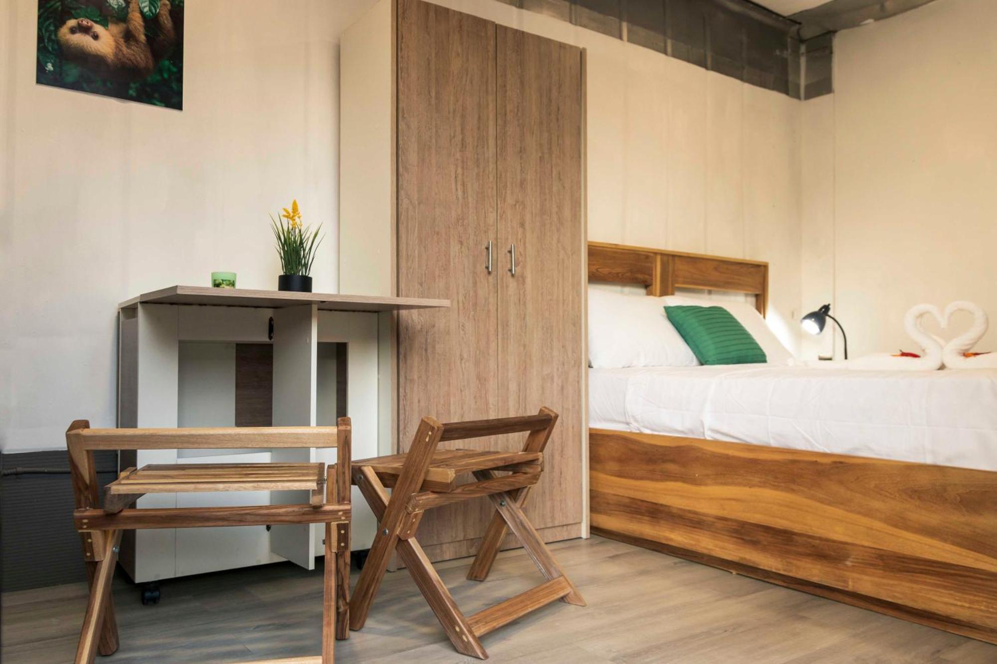 Emi'S Place Container Living Увита Екстериор снимка